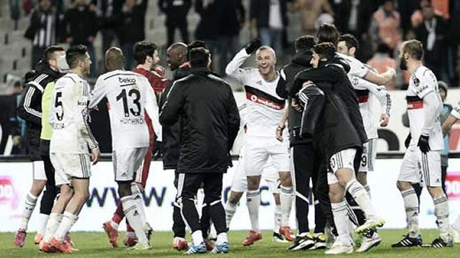 Kartal ngiltere'ye uuyor