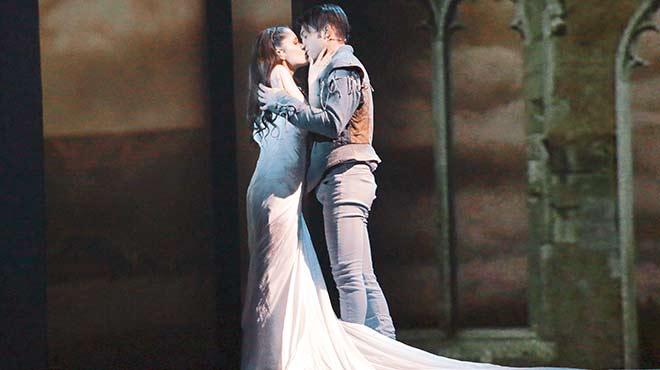 Romeo ve Juliet kapal gie