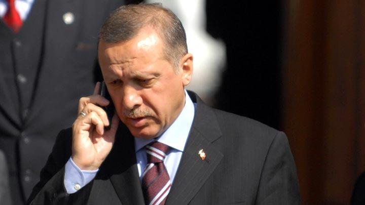 Erdoandan operasyon iin fla telefon!