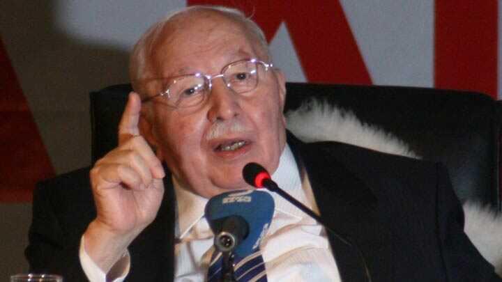 Erbakan Hoca anlyor