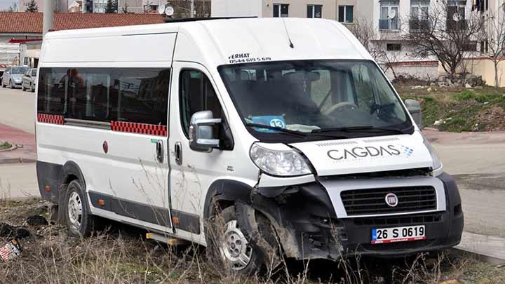 Yine servis kazas: 10 yaral