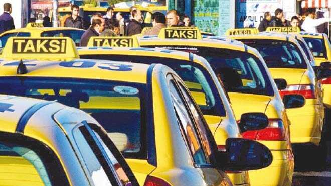 stanbuldaki taksi ve minibslerdekartla deme dnemi balyor