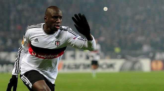 Demba Ba'dan taraftara tepki!