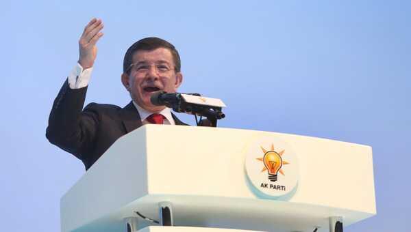 Davutolu AK Partinin seim hedefini aklad