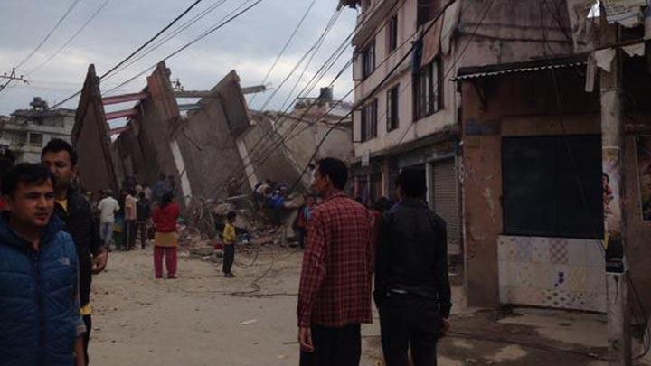 Nepal'de ok iddetli deprem
