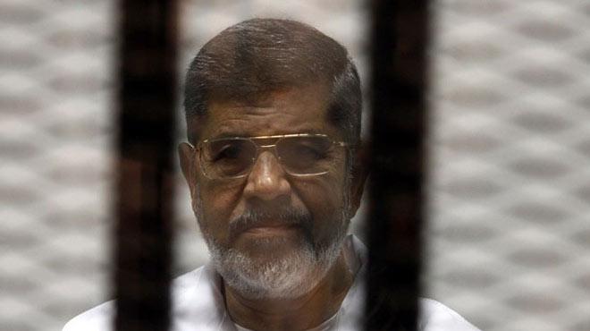 Mursi'nin davas 30 Nisan'a ertelendi