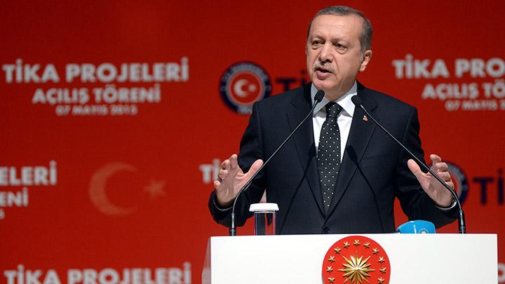 Erdoan: Kimin bandan kimi kovuyorsunuz