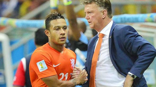 Van Gaal'den Depay aklamas!