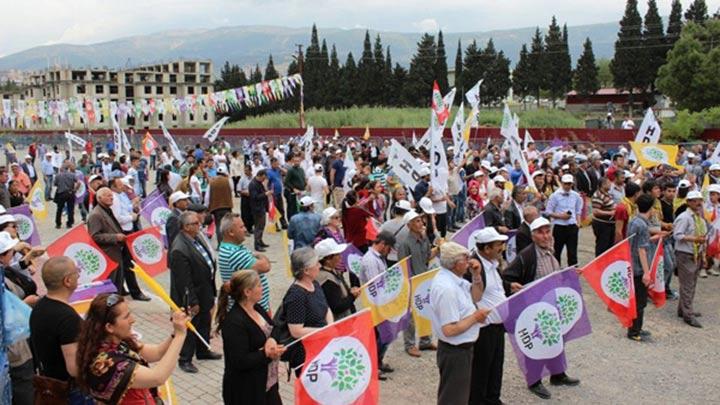 HDP'ye o ilde miting oku