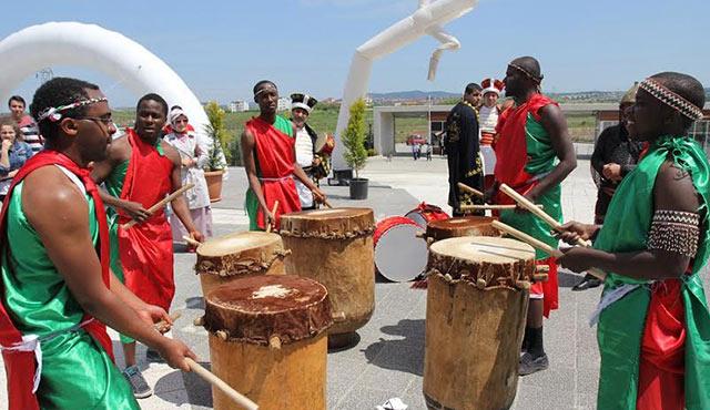 Evrensel Motifler Kltr Ve Sanat Festivaline Byk lgi!