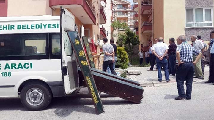 Ankarada polis deheti: 3 l