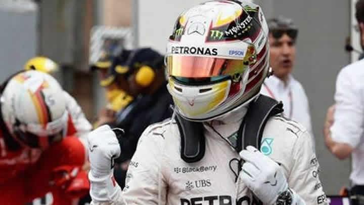 Monaco'da ilk cep Hamilton'n 