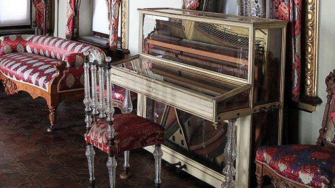 'Sarayl' piyanolar ilgi oda