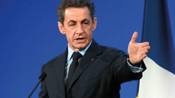 Sarkozy'nin partisi isim deitirdi