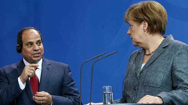 Sisi'ye bir souk du da Merkel'den