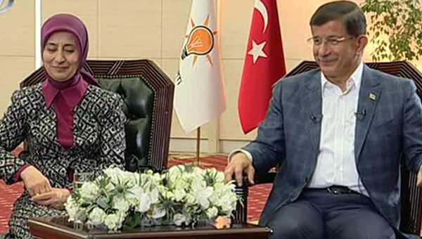 Davutolu ifti ilk kez canl yaynda