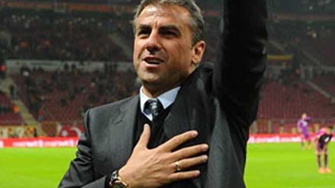 Hamza Hamzaolu ile 3 yl daha!