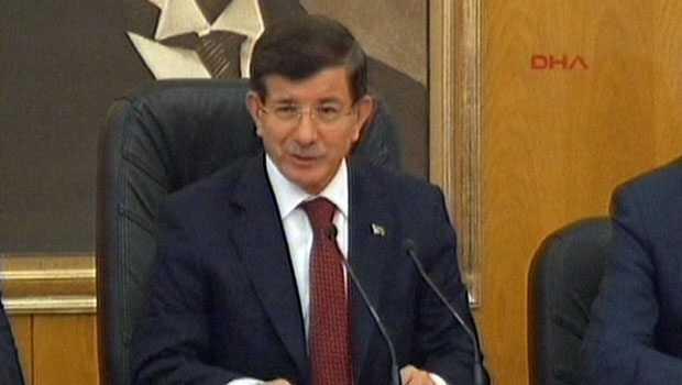 Babakan Ahmet Davutolundan nemli aklamalar