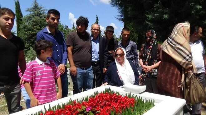 Muhterem Nurdan sanat camiasna tepki!