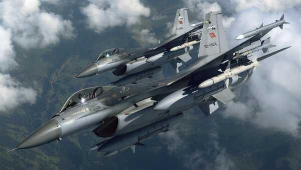 Trk F-16lar DAE hedeflerini bombalad
