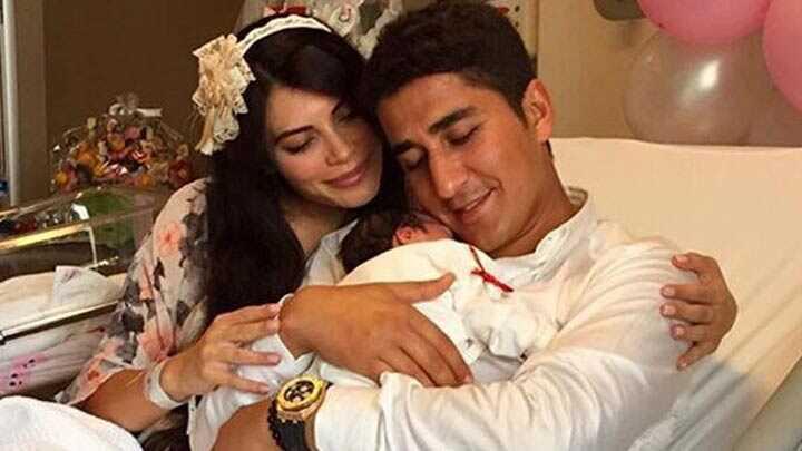 Ceren Hindistan  mit Aslan  fotoraflar resimleri