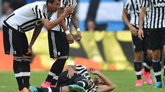 Juventus'ta Khedira 2 ay yok!