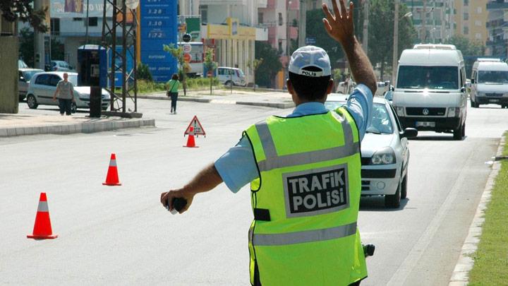 Vatanda trafik ihlali yapan ekecek, polis ceza yazacak