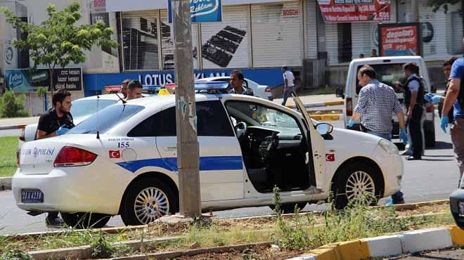 Trafik polisi aracna uzun namlulu saldr! 1 ehit, 1 yaral