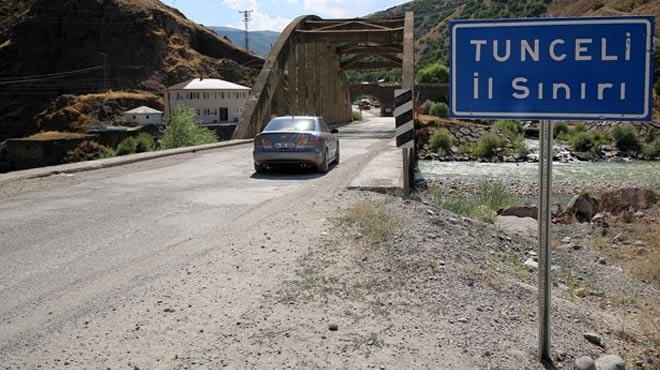 PKK Tunceli'de yine yol kesti