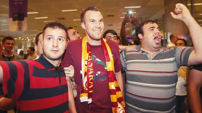 Formay elleriyle verdi! 'Grosskreutz'u kesinlikle aln'