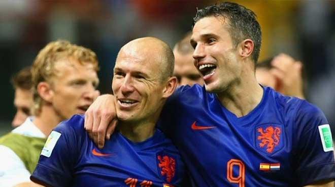 F.Bahe'de Robben'i Van Persie getirecek