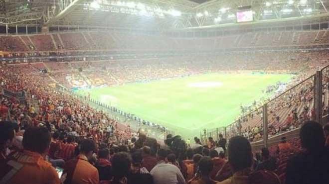 TT Arena yine dolmad!