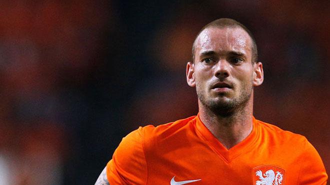 Wesley Sneijder iki kritik mata oynamayacak!