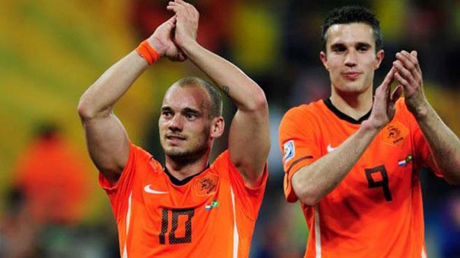 Hollanda'nn kadrosu akland! Sneijder ve Van Persie...