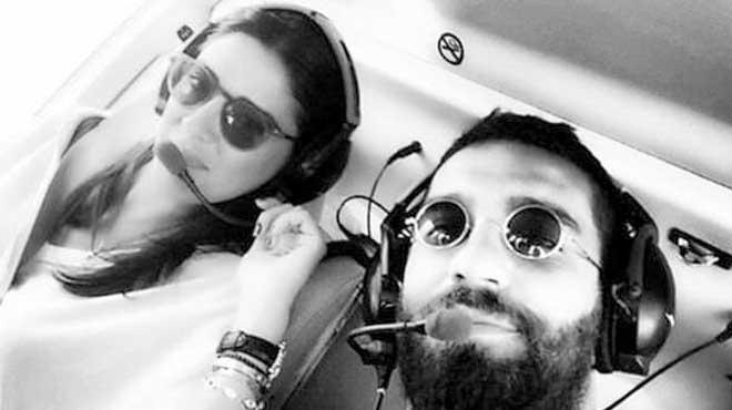 Arda Turan-Aslhan doan Barcelona'y helikopterle gezdiler