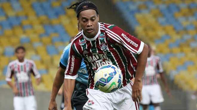 Ronaldinho'nun szlemesi feshedildi