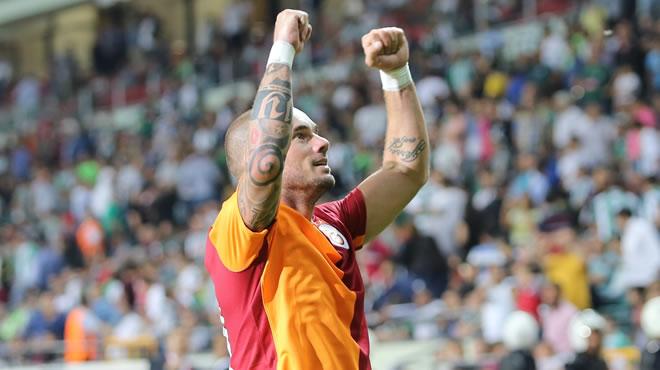 Galatasaray Sneijder'i KAP'a bildirdi!