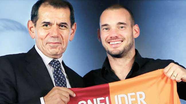 Sneijder'den Dursun zbek'e moral!