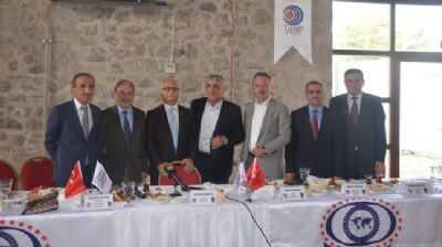 TURABtan 5. dev zirve