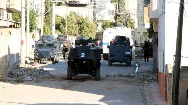 Nusaybin'de hendek kazan PKK'llar polise saldrd