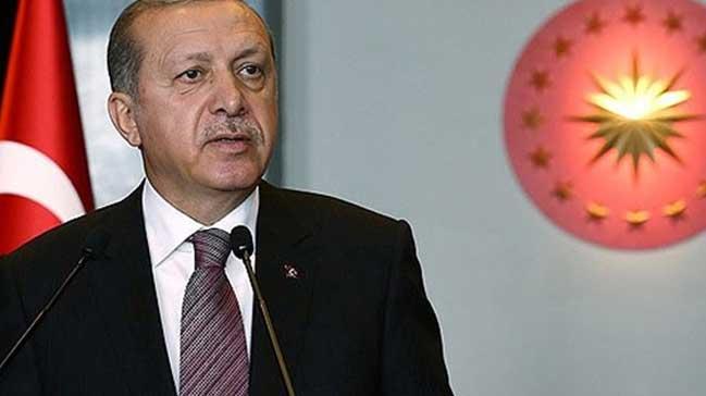 Cumhurbakan Erdoan'dan istifa kampanyasna tepki