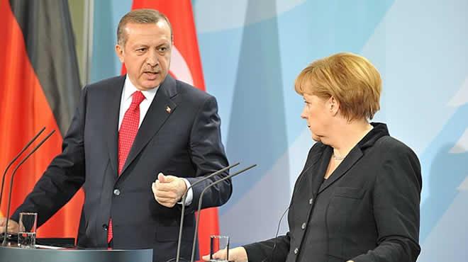 Erdoan ve Merkel'den ortak aklama!