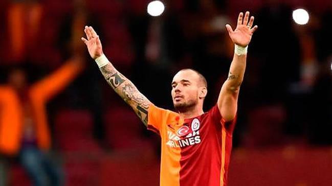 ngilizlerden Wesley Sneijder'e vg