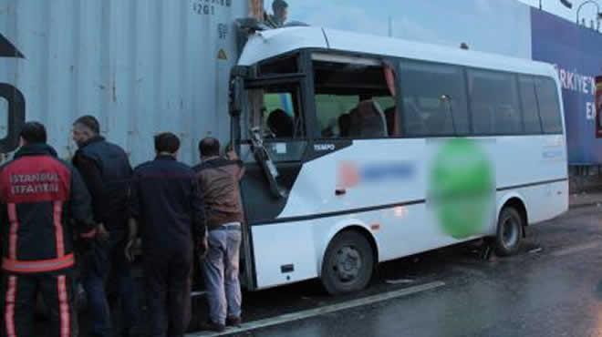 stanbul'da trafik kazas: 10 yaral