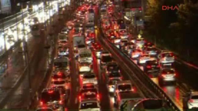 stanbul'da trafik fel!