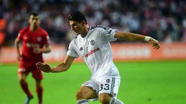 enol Gne'ten Mario Gomez'e: Aslanm benim!