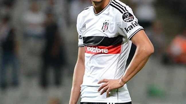 Mustafa Pektemek'e Kasmpaa talip