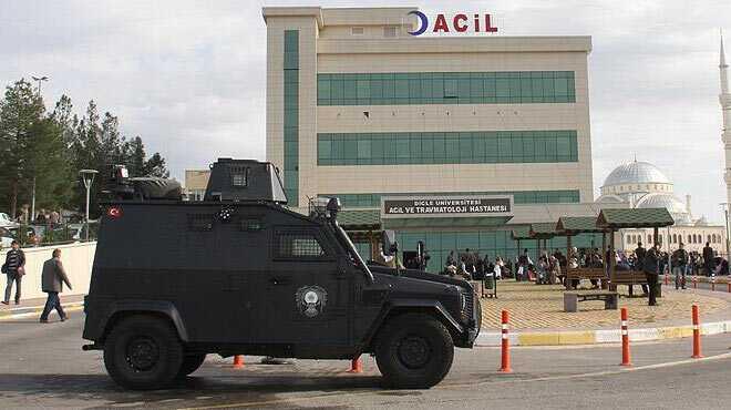 Silvan'da polise roketatarl saldr