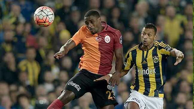 Galatasarayl Carole sakatl nedeniyle ilk yary kapatt