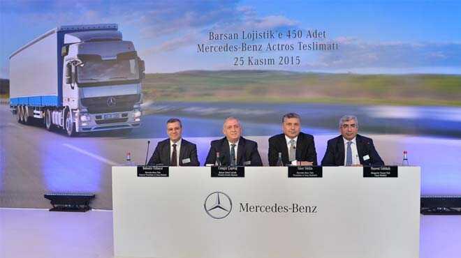 Mercedes-Benz Trk 450 adetlik dev kamyon teslimatyla yeni bir rekora imza att
